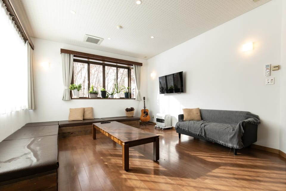 WhiteTree Lodge Lodge in Nagano Prefecture