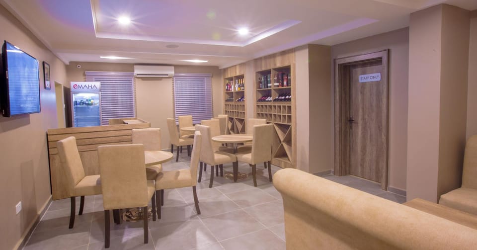 Bar/lounge