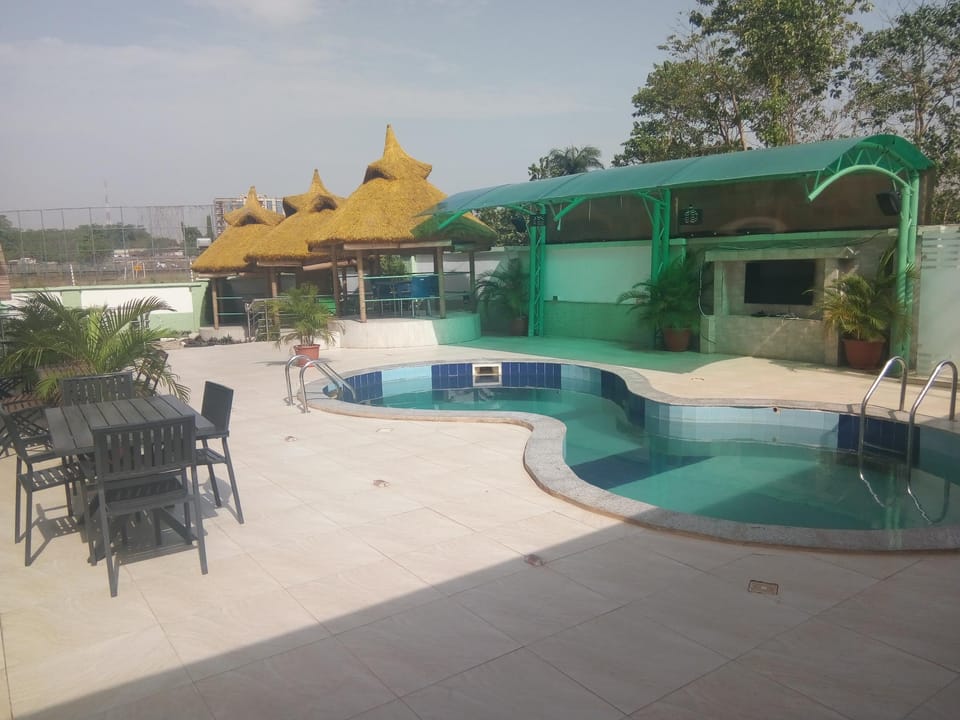 Bar/lounge