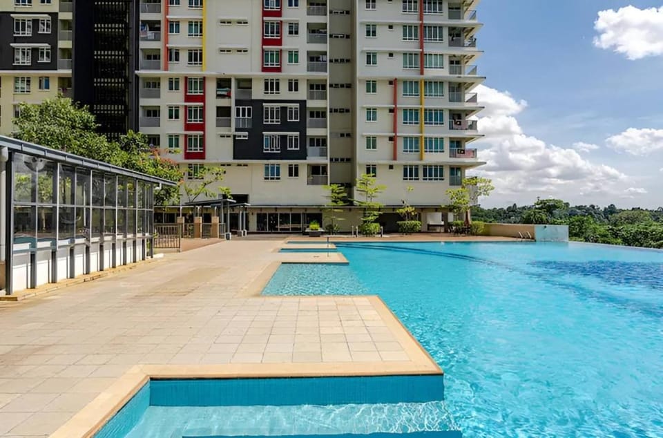 Studio Apartment @ Damansara Damai Hotel in Petaling Jaya