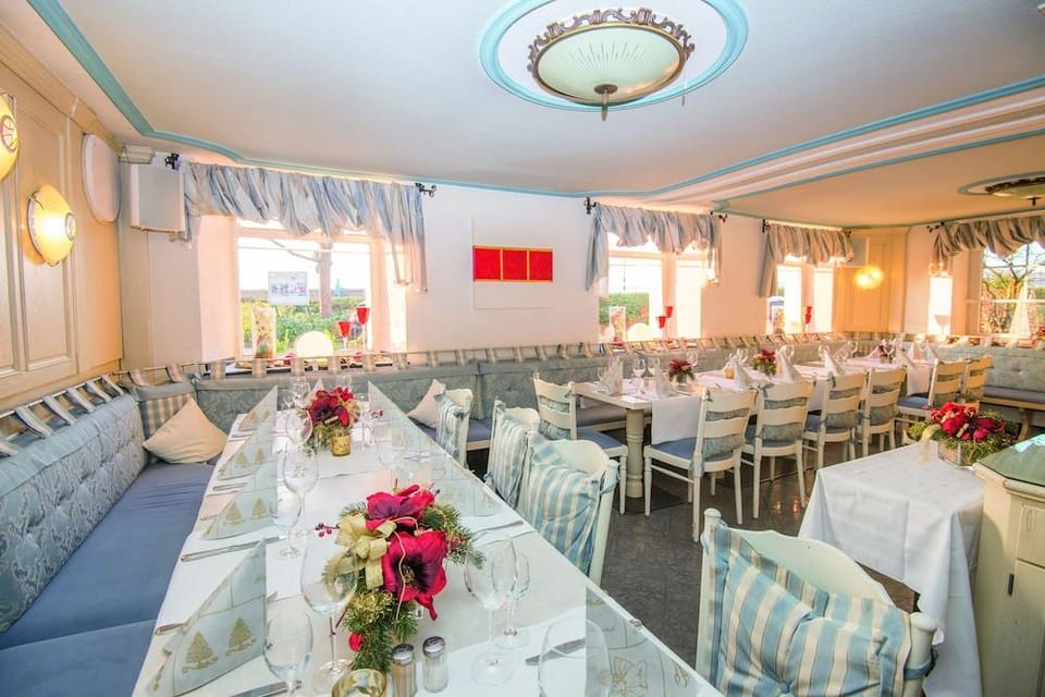 Hotel & Restaurant Zum Vater Rhein Hotel in North Rhine-Westphalia