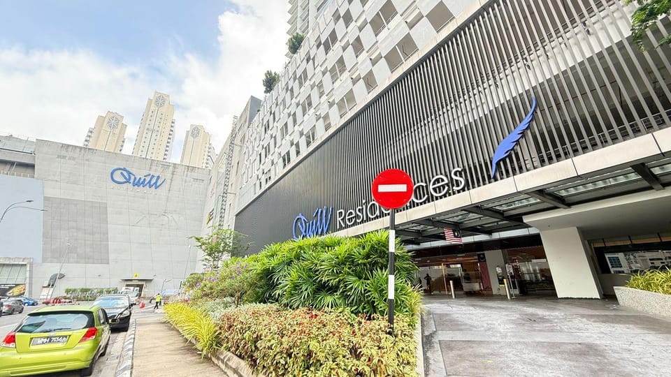 The Luxe Suites Colony Sky Pools Hotel in Federal Territory of Kuala Lumpur
