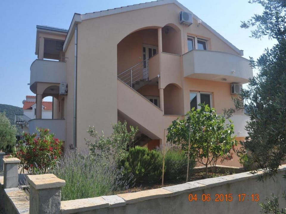 Apartments Vala Hotel in Šibenik-Knin County, Croatia