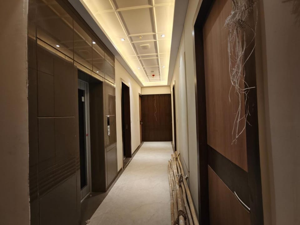 Aceotel Premier Srinivasa, Ujjain Hotel in India
