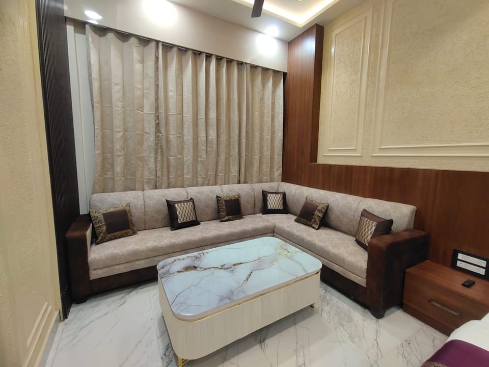 Shri Khatu Shyam Residency Hotel in Varanasi