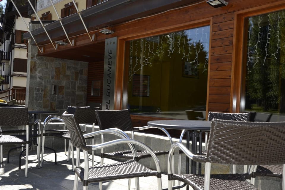 Hotel Bucaneve Hotel in Bardonecchia
