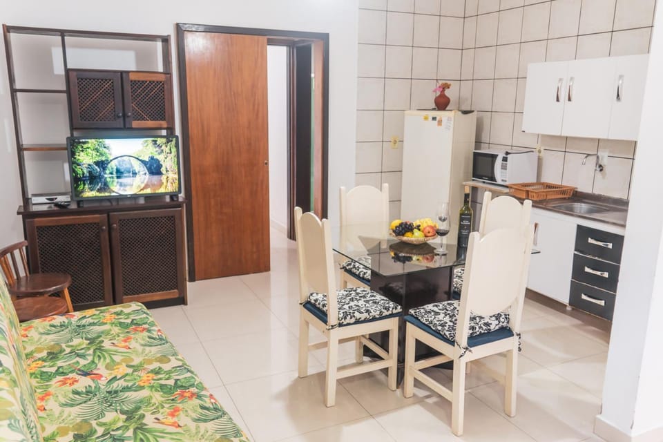 Shared lounge/TV area