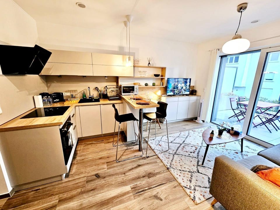 Lovely 1 bedroom flat with terrace Hotel in Luxembourg
