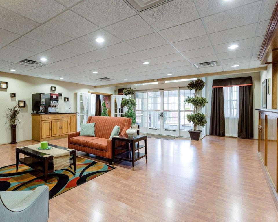 Comfort Inn & Suites Grenada Hotel in Grenada