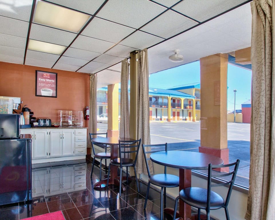Coffee shop