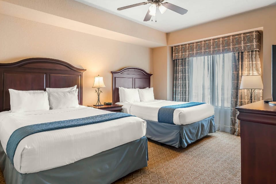 Suite room