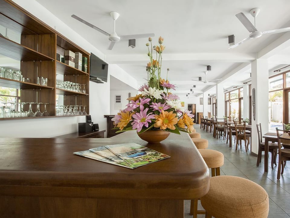 Bar/lounge