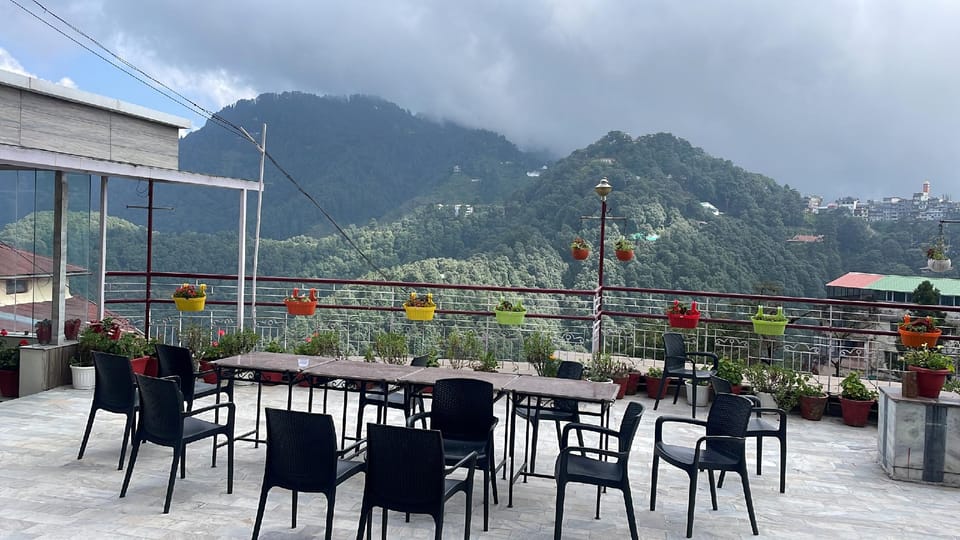 Hotel Deep Hotel in Uttarakhand