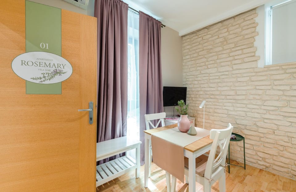 Sun Spalato Mak Apartments Hotel in Split