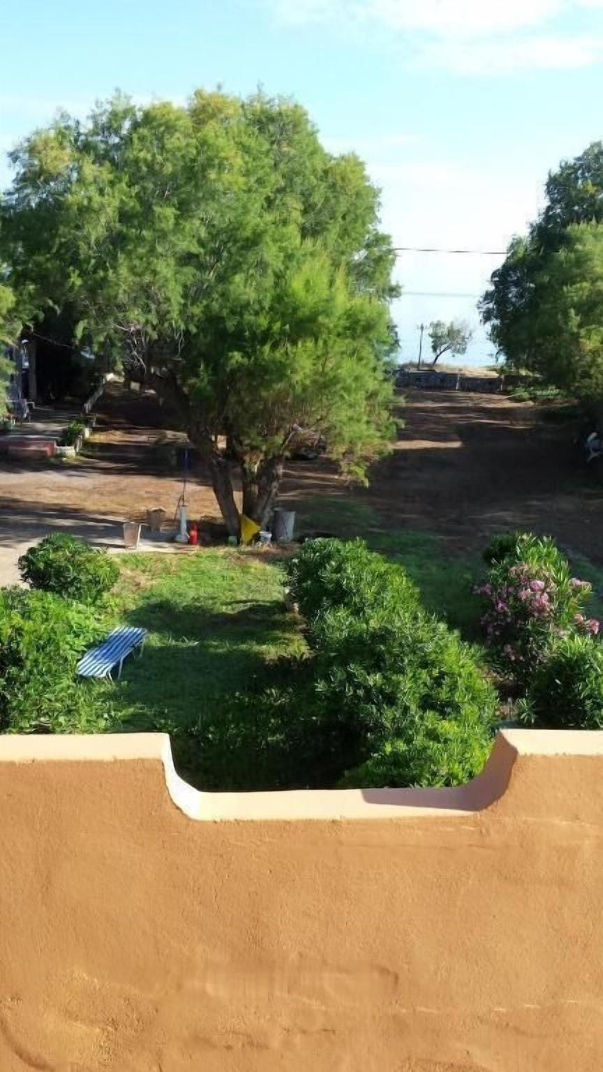 Leonidas Rooms Hotel in Platanias