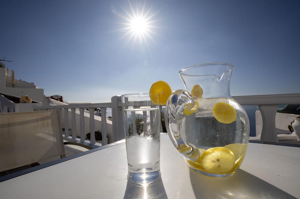 Santorini View Studios-Adults Only Hotel in Thera