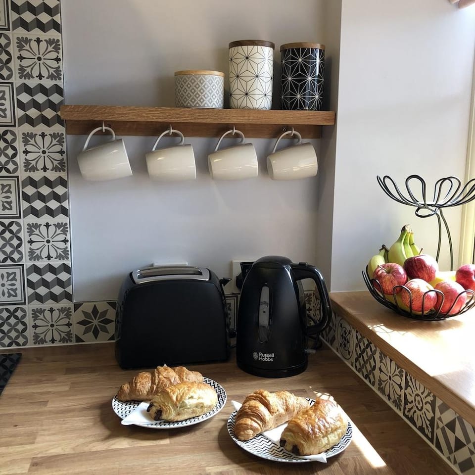 Rivers Rest Hotel in Broadland District