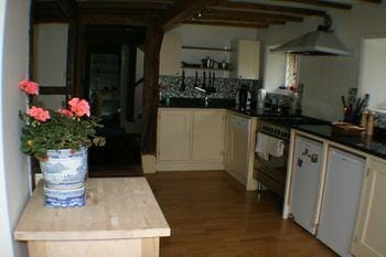 Walnut Tree House Hotel in Arun District