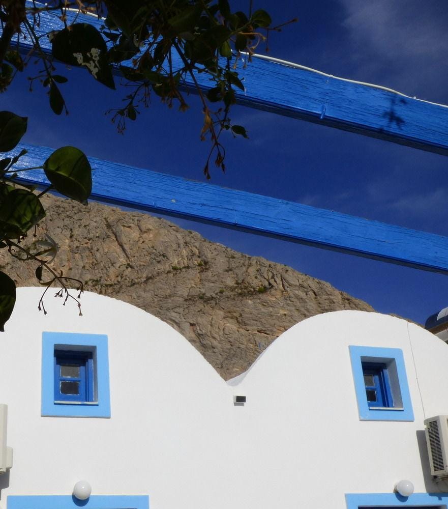 Anna Maria Rooms Hotel in Perissa