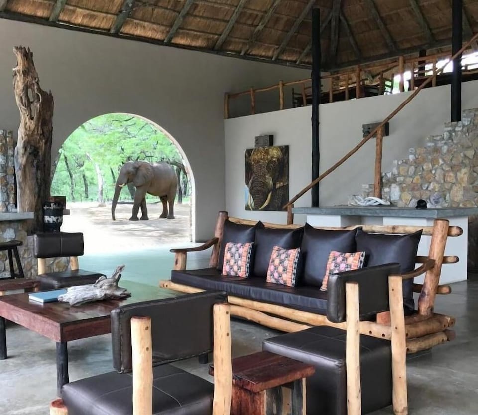 Gwango Elephant Lodge Hotel in Zimbabwe