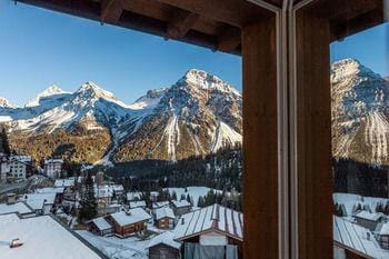 Hotel Alpensonne Hotel in Arosa