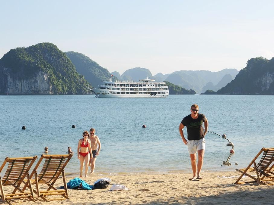 Starlight Cruiser Hotel in Vietnam