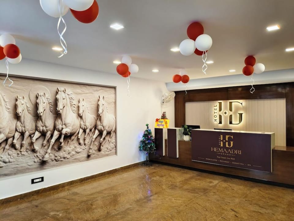 HOTEL HEMAADRI GRAND Hotel in Hyderabad