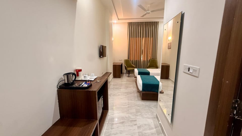 Hotel Harsh Vilas Hotel in Agra