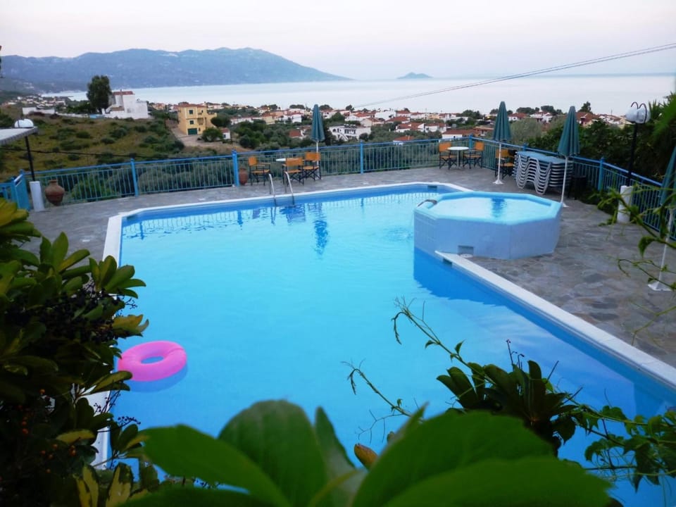 Apartments Jota Hotel in Samos, Greece