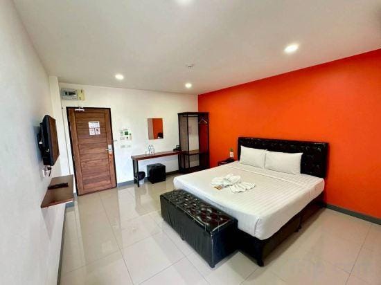 K2 Green Suphan Buri Hotel in Laos