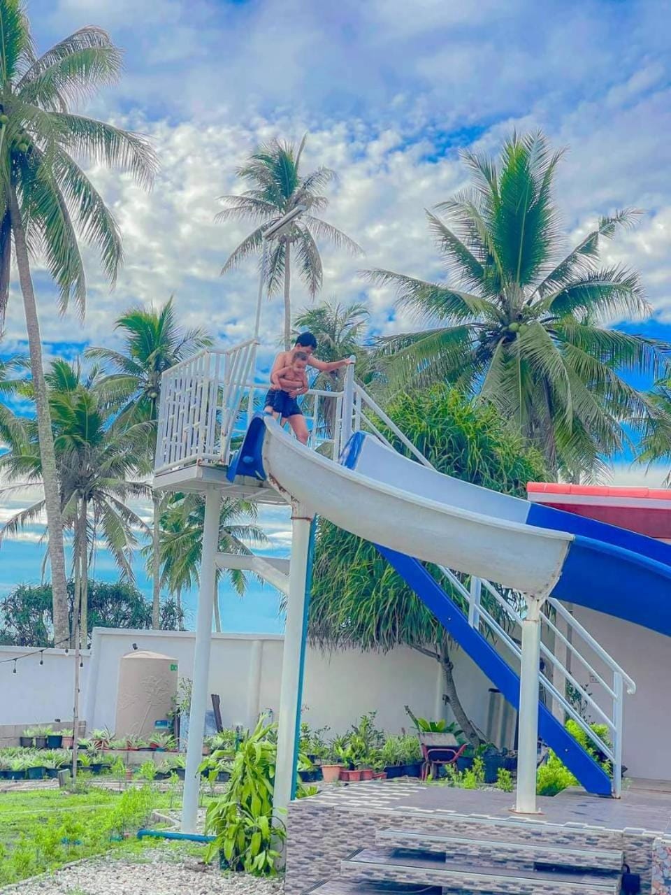 Nara Paradise Beach Resort in Thailand