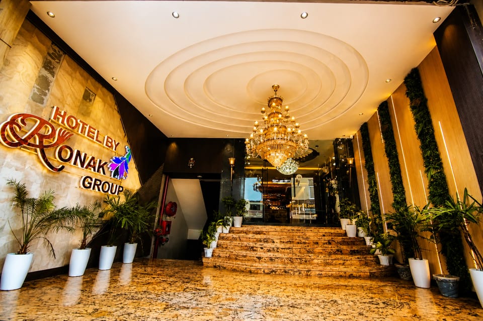 Novera By Ronak Group Hotel in Agra