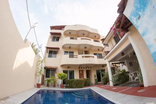 Canto del Mar Hotel - Zihuatanejo - Suites con Cocina Hotel in Zihuatanejo