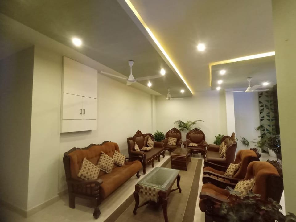 CENTRAL ABODE FAMILY ROOM  Capsule hotel in Kerala