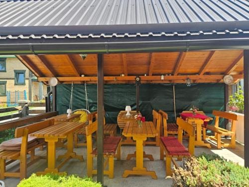 Guesthouse Sandra Hotel in Montenegro