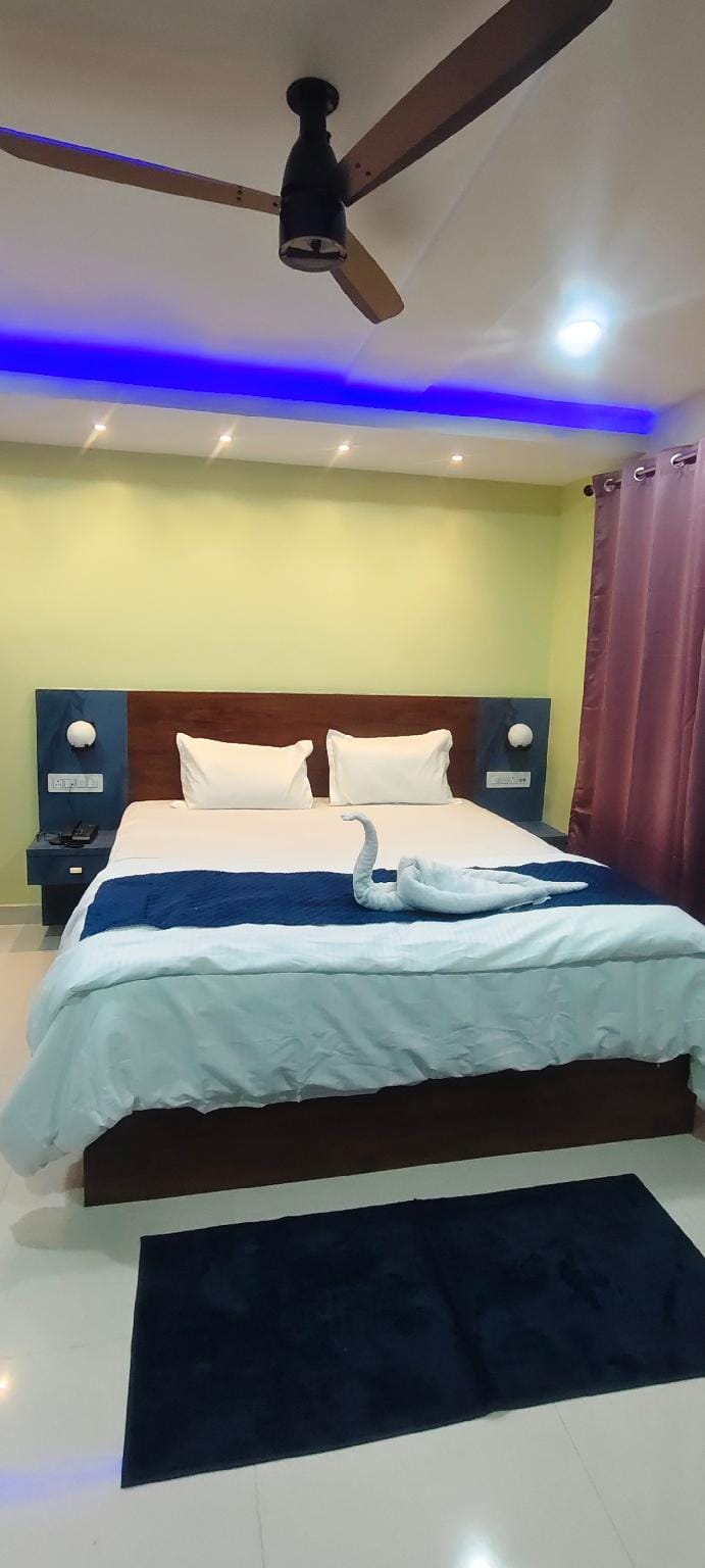 Axa Guest House Hotel in West Bengal