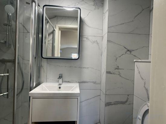 Unique Studio in the Heart of Hounslow! Hotel in Twickenham