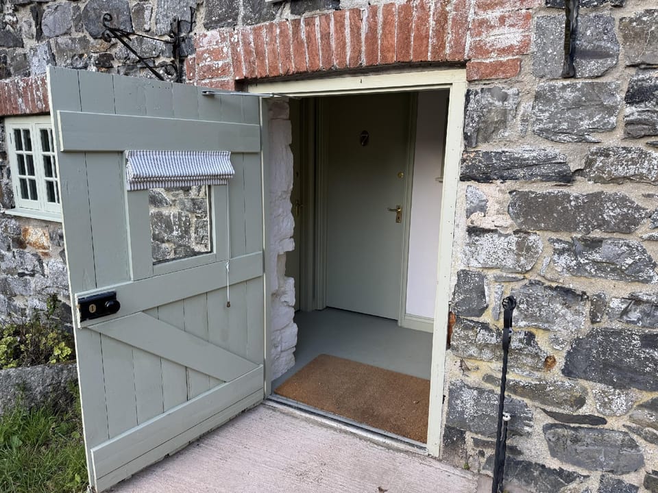 Drewe Arms Bunk Rooms Inn in Teignbridge