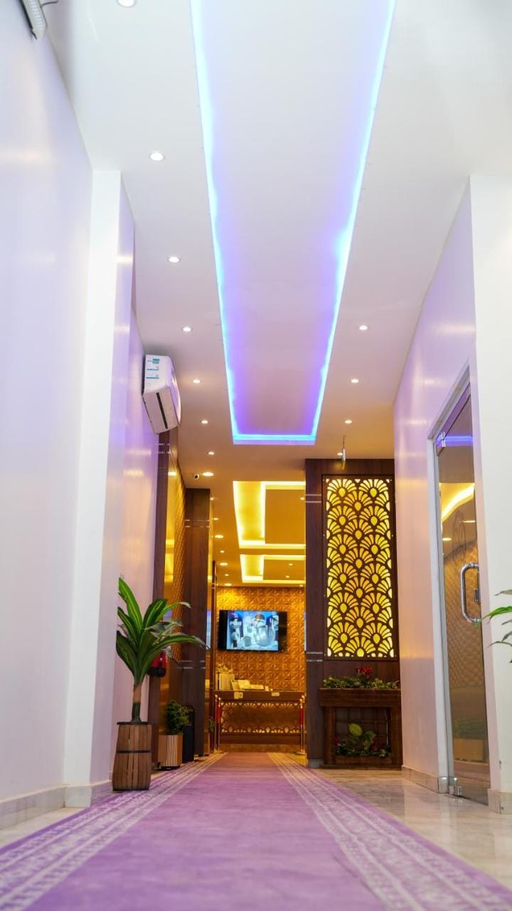 Lailaty Al-Damamm Road  هذه ليلتى- فرع طريق الدمام    Hotel in Riyadh