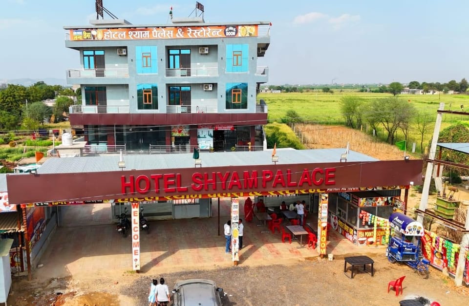 HOTEL SHYAM PALACE Hotel in Rajasthan