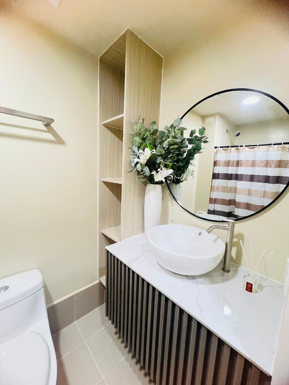 AVIDA GAR12 LUXHOME Hotel in Iloilo City