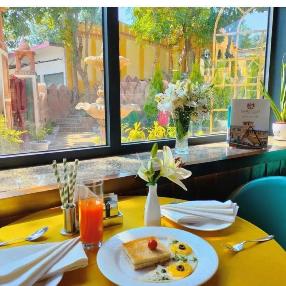 Janki Vilas Hotel in Uttar Pradesh