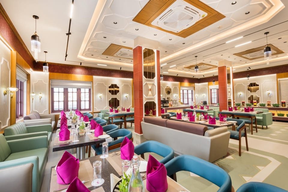 OPO Essential NANDINI  Hotel in Maharashtra