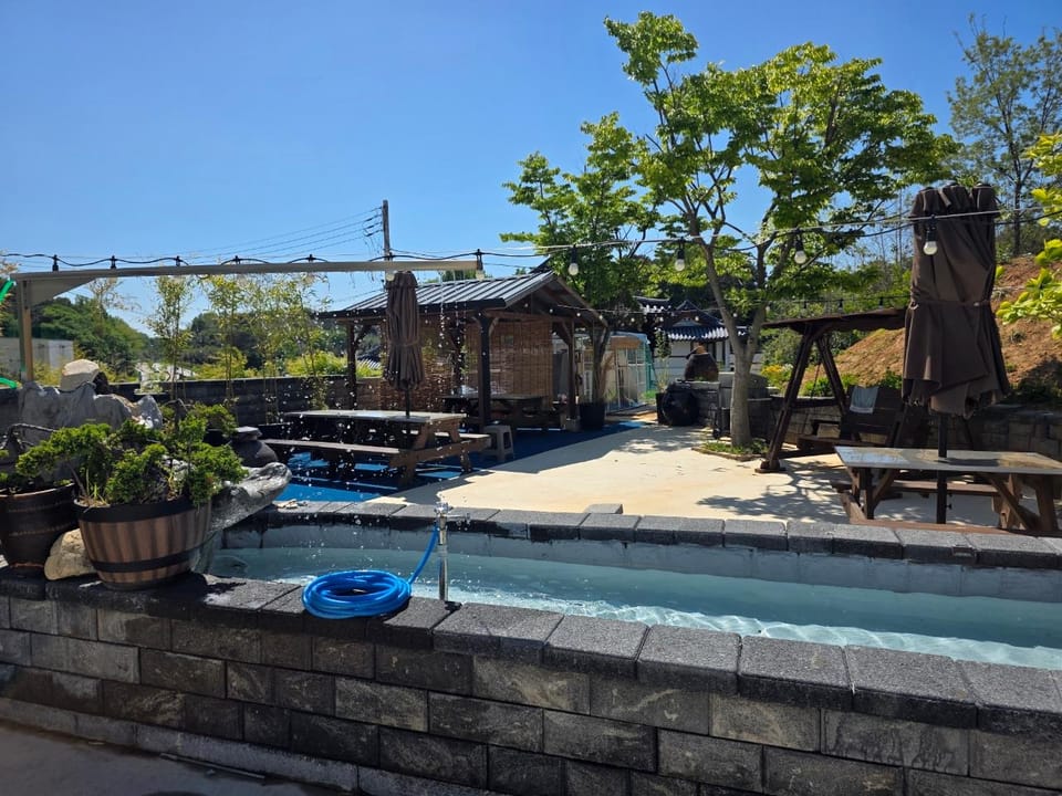 Damyang SongSong Hostel Hotel in South Korea