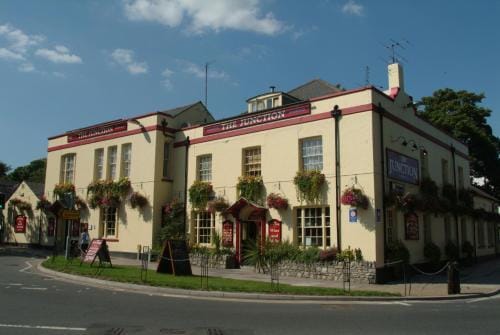 Junction Hotel Hotel in West Dorset District
