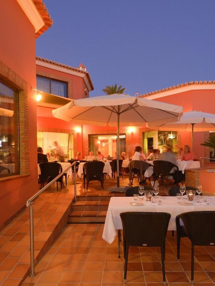 Presa De Moura Hotel in Carvoeiro