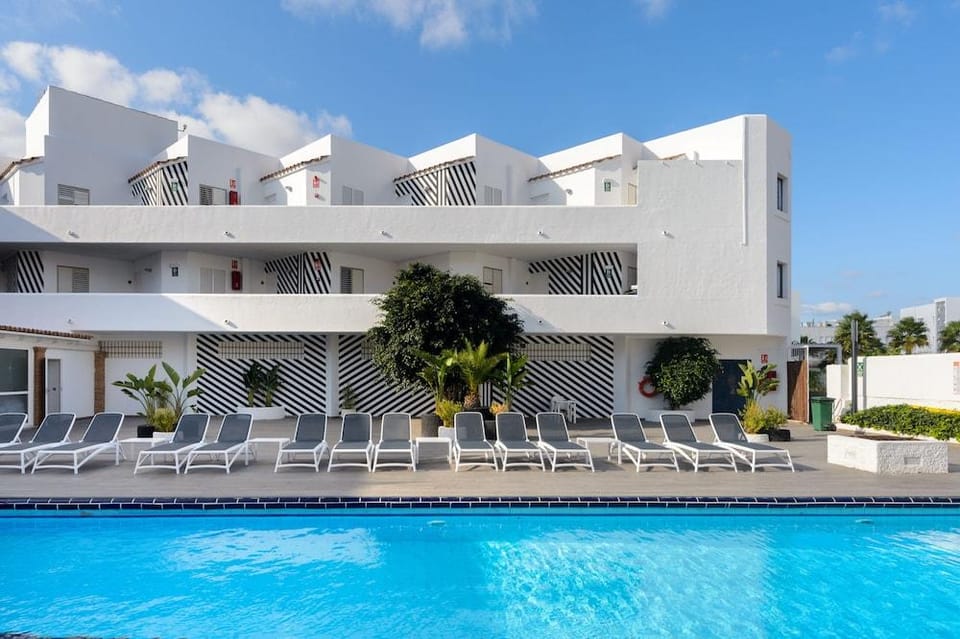 Aparthotel Vibra Mogambo - Adults only Hotel in Ibiza