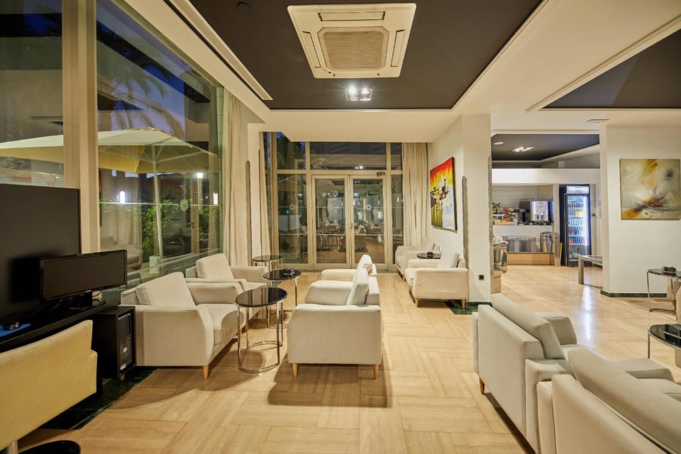 Sandos Monaco Beach Hotel & Spa Hotel in Benidorm