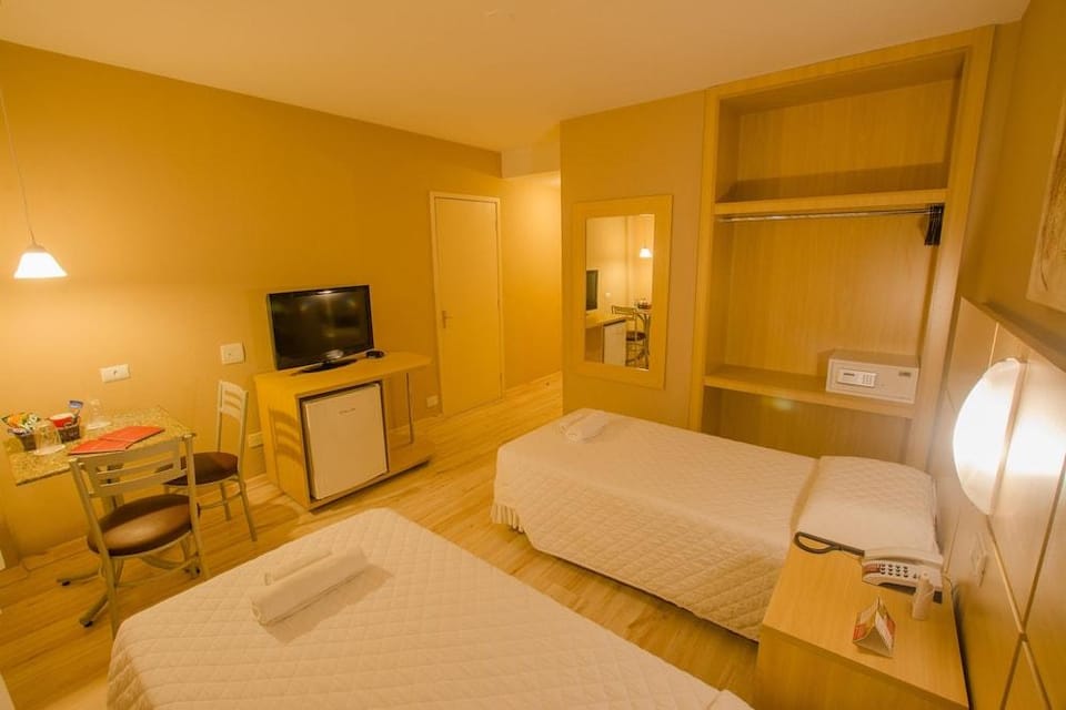 San Juan Executive Hotel in Curitiba