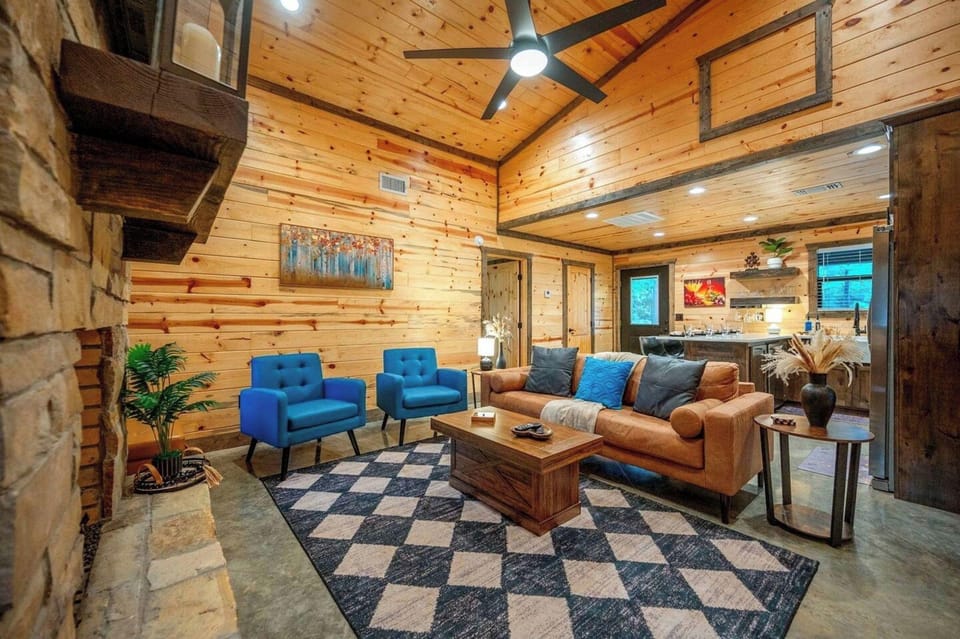The Pickleball Pines Hotel in Oklahoma